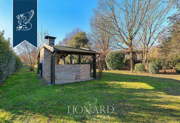 Image No.24-7 Bed Villa for sale