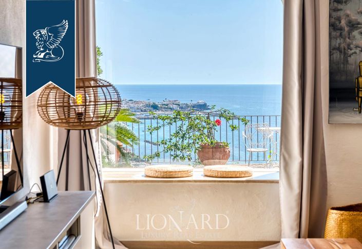 Image No.12-Villa de 6 chambres à vendre à Forio