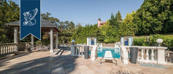 Image No.11-7 Bed Villa for sale