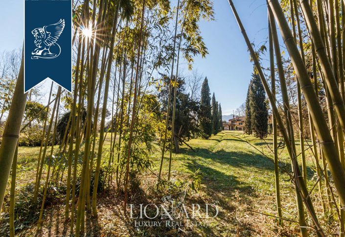 Image No.10-2 Bed Farmhouse for sale