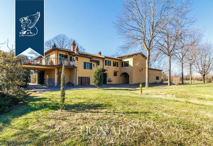 Image No.13-2 Bed Farmhouse for sale