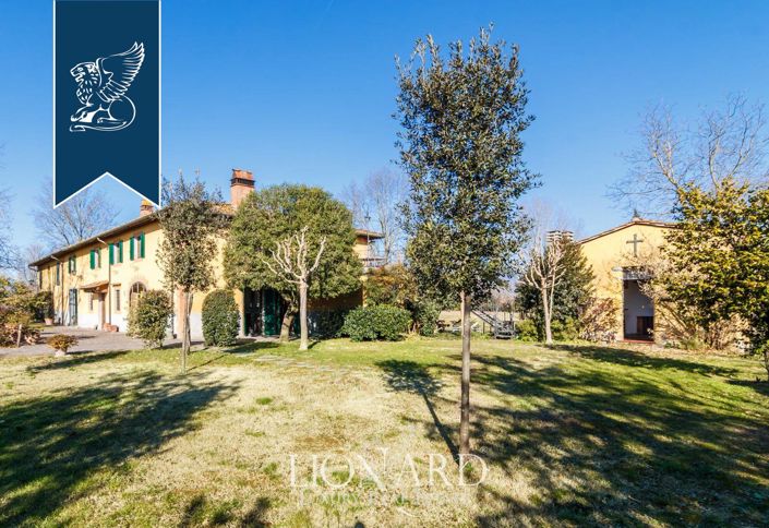 Image No.31-2 Bed Farmhouse for sale