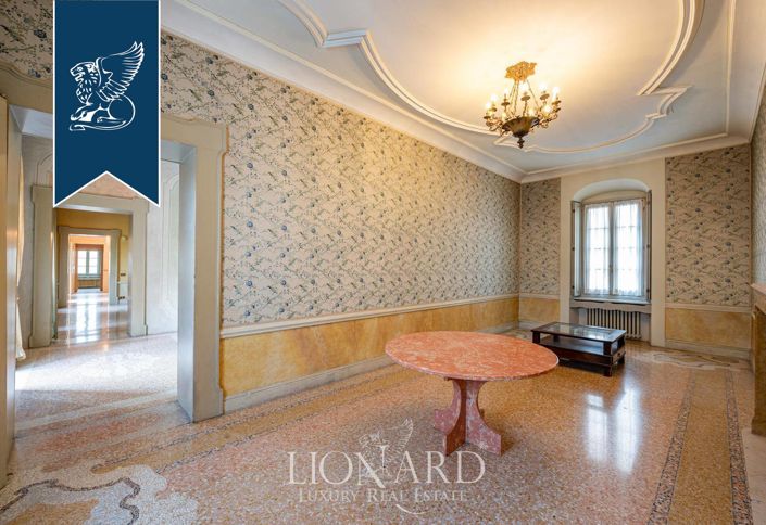 Image No.15-Propriété de 5 chambres à vendre à Brescia