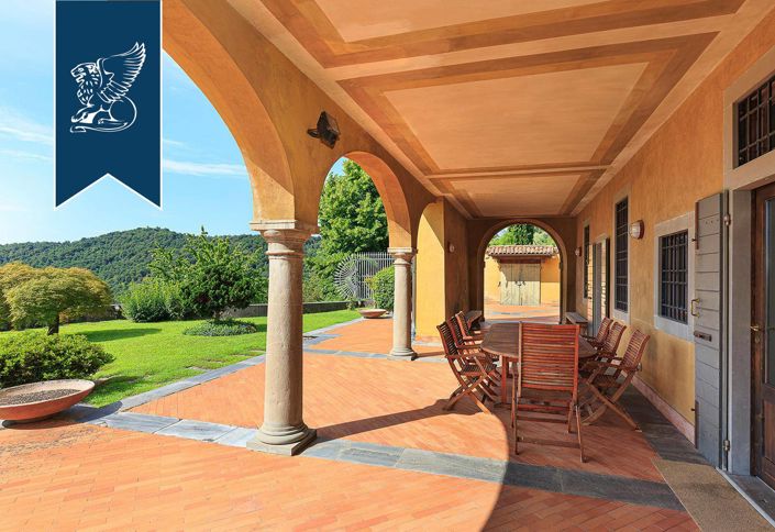 Image No.13-9 Bed Villa for sale