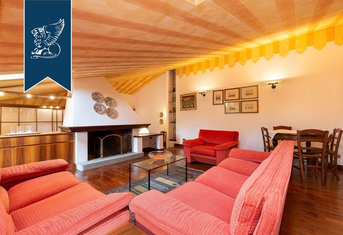 Image No.37-9 Bed Villa for sale