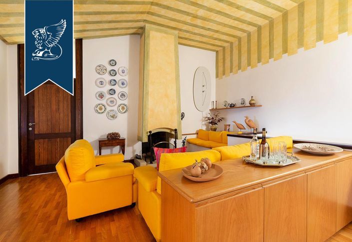 Image No.50-9 Bed Villa for sale