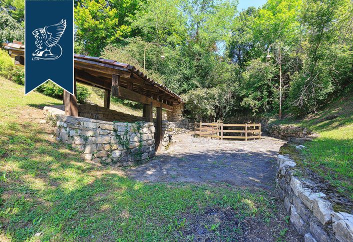 Image No.60-9 Bed Villa for sale