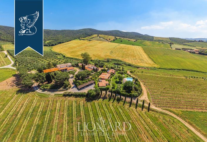 Image No.3-Ferme de 9 chambres à vendre à Magliano in Toscana