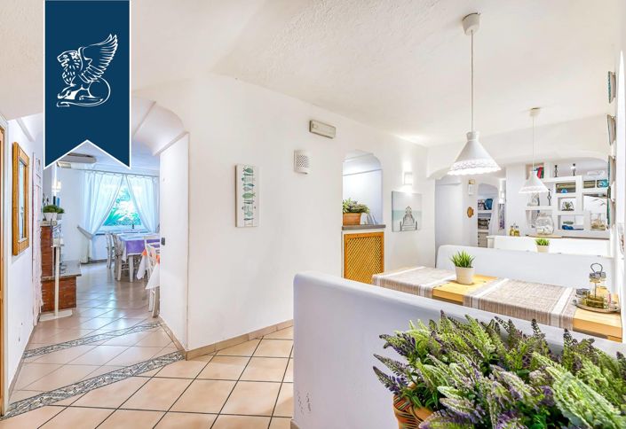 Image No.51-33 Bed Hotel for sale