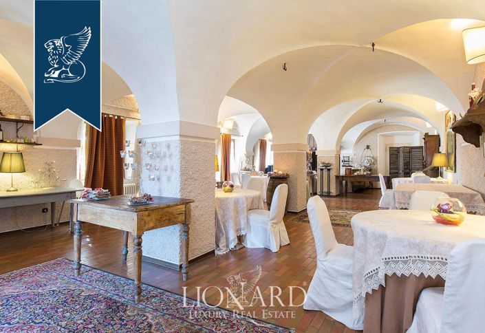 Image No.25-9 Bed Hotel for sale