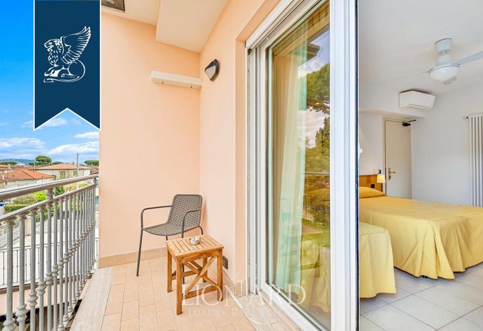 Image No.16-18 Bed Hotel for sale