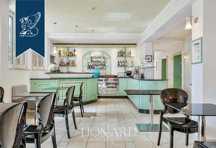 Image No.9-18 Bed Hotel for sale