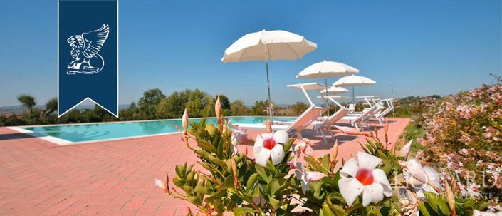 Image No.13-9 Bed Villa for sale