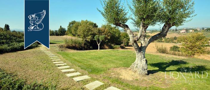 Image No.21-9 Bed Villa for sale