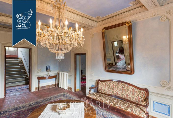 Image No.46-12 Bed Villa for sale