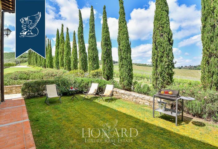 Image No.19-Maison de campagne de 18 chambres à vendre à Castellina in Chianti