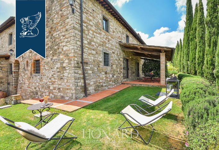 Image No.20-Maison de campagne de 18 chambres à vendre à Castellina in Chianti