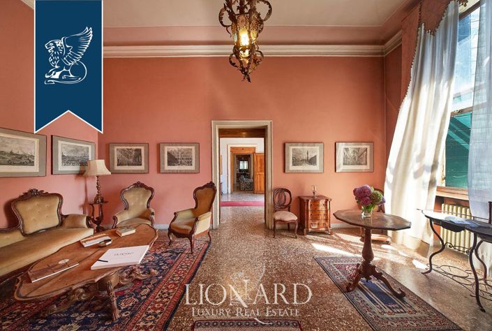 Image No.19-4 Bed Villa for sale