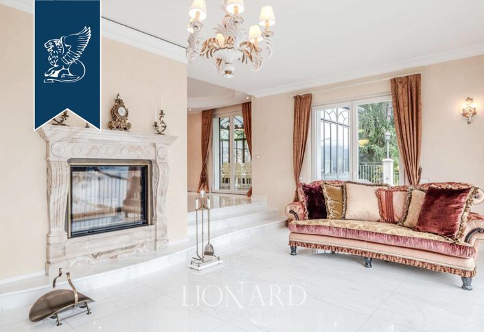 Image No.17-Villa de 7 chambres à vendre à Cannero Riviera