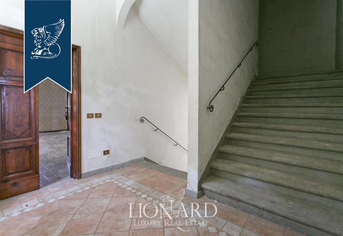 Image No.23-19 Bed Villa for sale