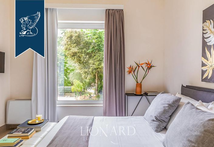 Image No.29-5 Bed Villa for sale