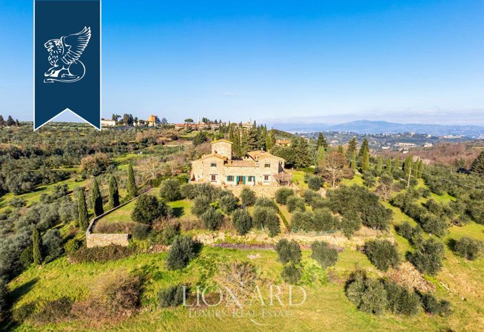 Image No.2-9 Bed Villa for sale