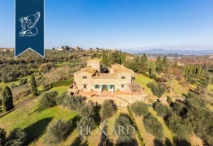 Image No.6-9 Bed Villa for sale