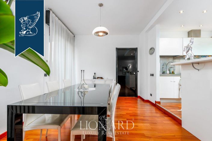 Image No.5-3 Bed Apartment for sale