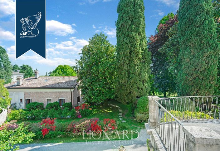 Image No.11-5 Bed Villa for sale