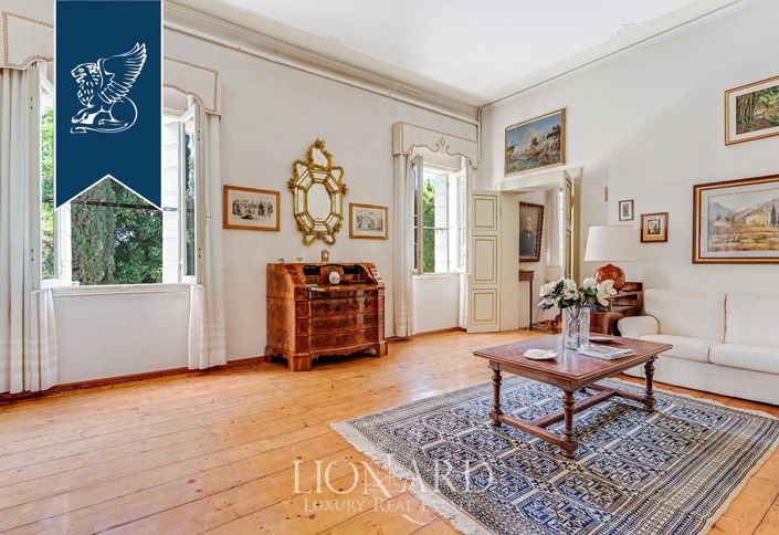 Image No.19-5 Bed Villa for sale