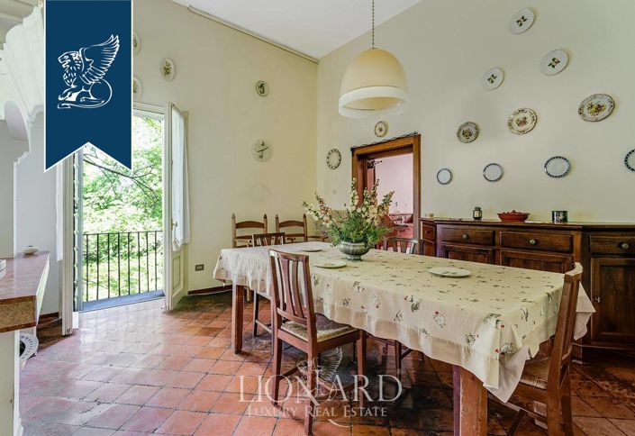 Image No.25-5 Bed Villa for sale