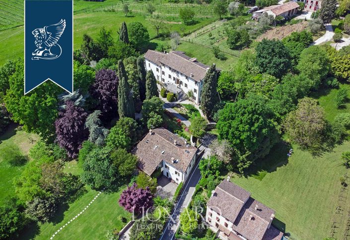 Image No.36-5 Bed Villa for sale