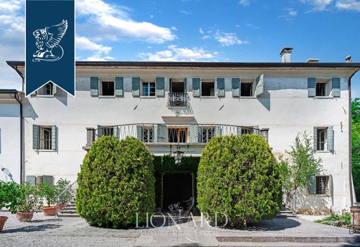 Image No.5-5 Bed Villa for sale