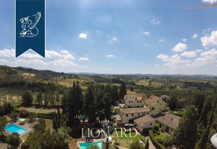 Image No.40-5 Bed Villa for sale