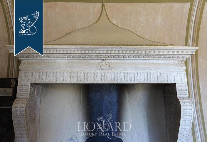 Image No.38-6 Bed Property for sale