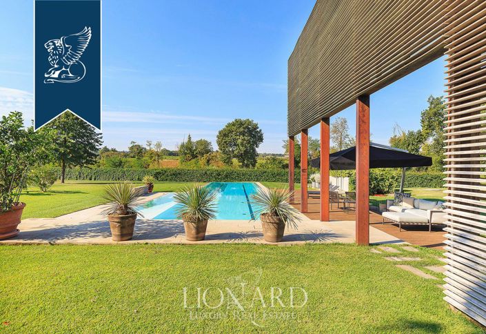 Image No.16-6 Bed Villa for sale