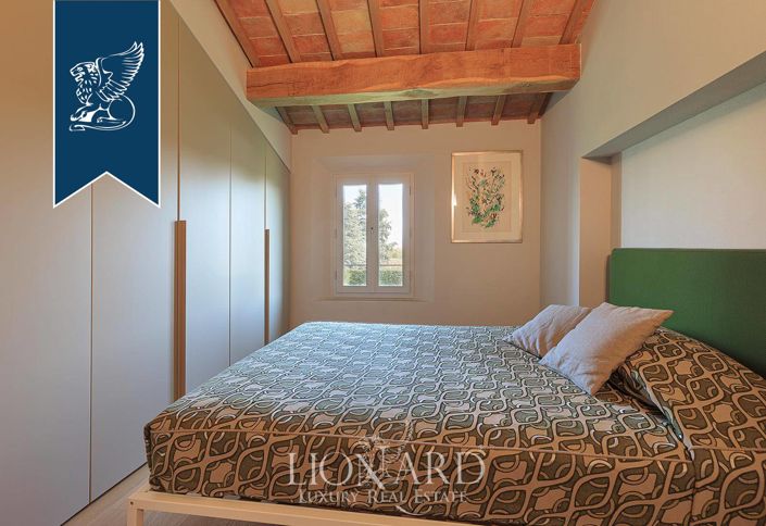 Image No.55-6 Bed Villa for sale