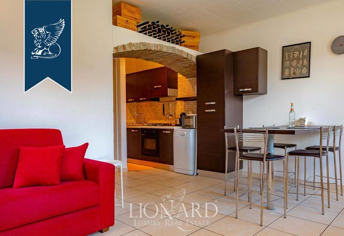 Image No.29-8 Bed Villa for sale