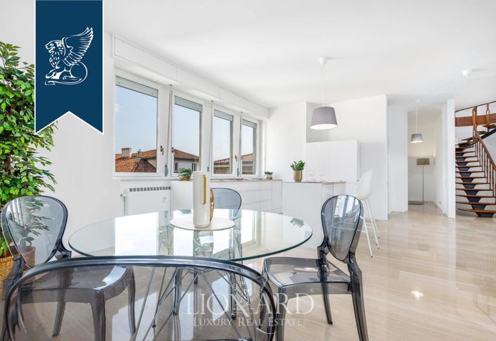 Image No.11-5 Bed Apartment for sale