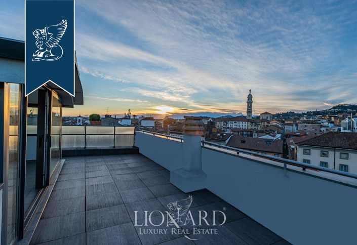 Image No.3-5 Bed Apartment for sale