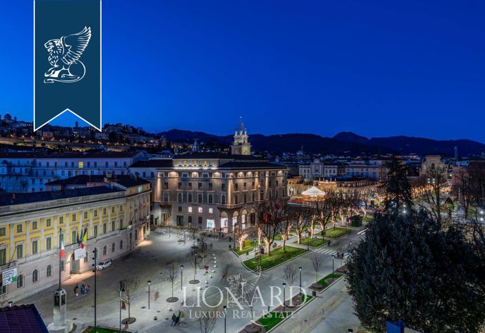 Image No.45-5 Bed Apartment for sale