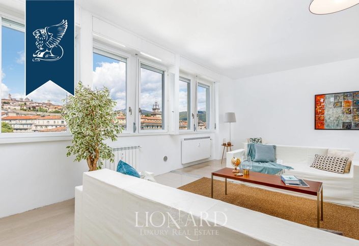 Image No.6-5 Bed Apartment for sale