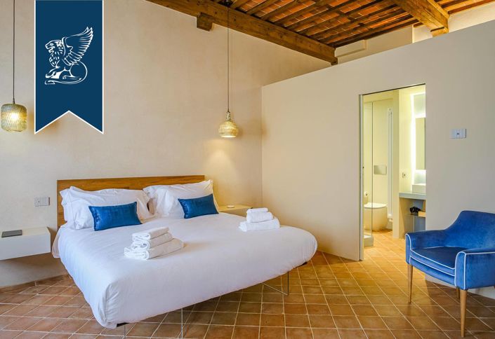 Image No.12-6 Bed Hotel for sale