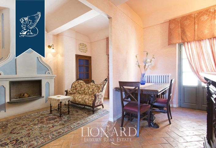 Image No.16-2 Bed Property for sale