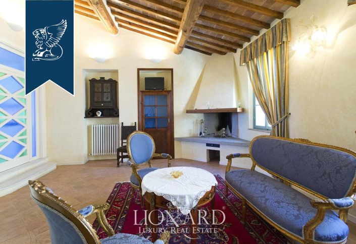 Image No.2-2 Bed Property for sale