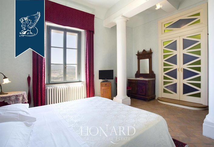 Image No.36-2 Bed Property for sale