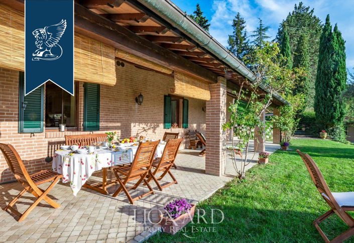 Image No.9-4 Bed Villa for sale