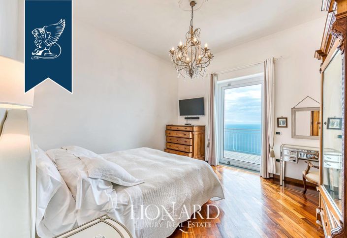 Image No.34-4 Bed Villa for sale