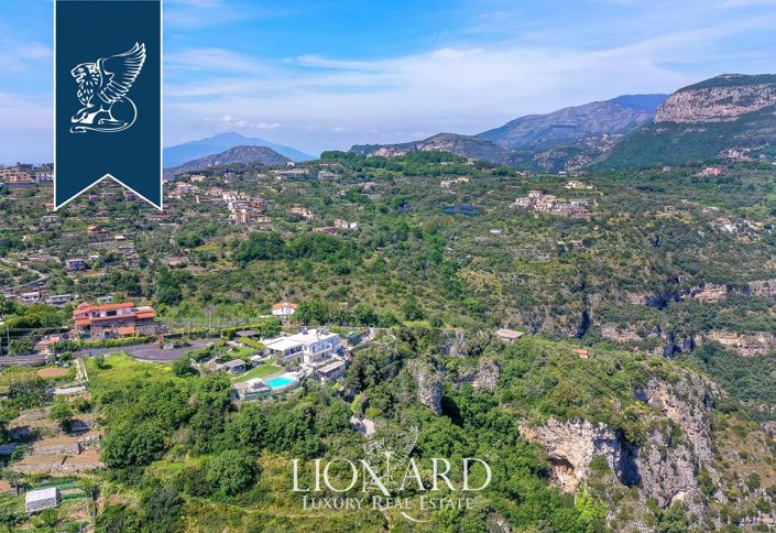 Image No.45-4 Bed Villa for sale