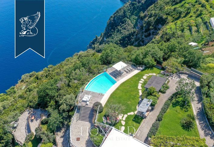 Image No.9-4 Bed Villa for sale